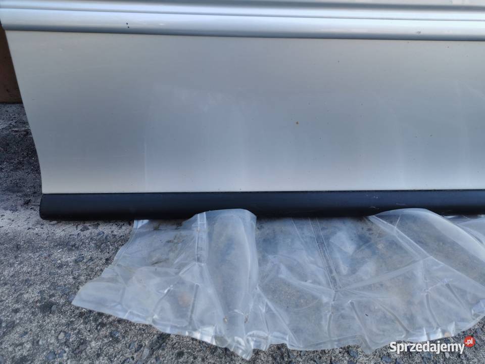 AUDI A3 8L 5D 9903 LY7W DRZWI PRAWE PRZÓD Pionki