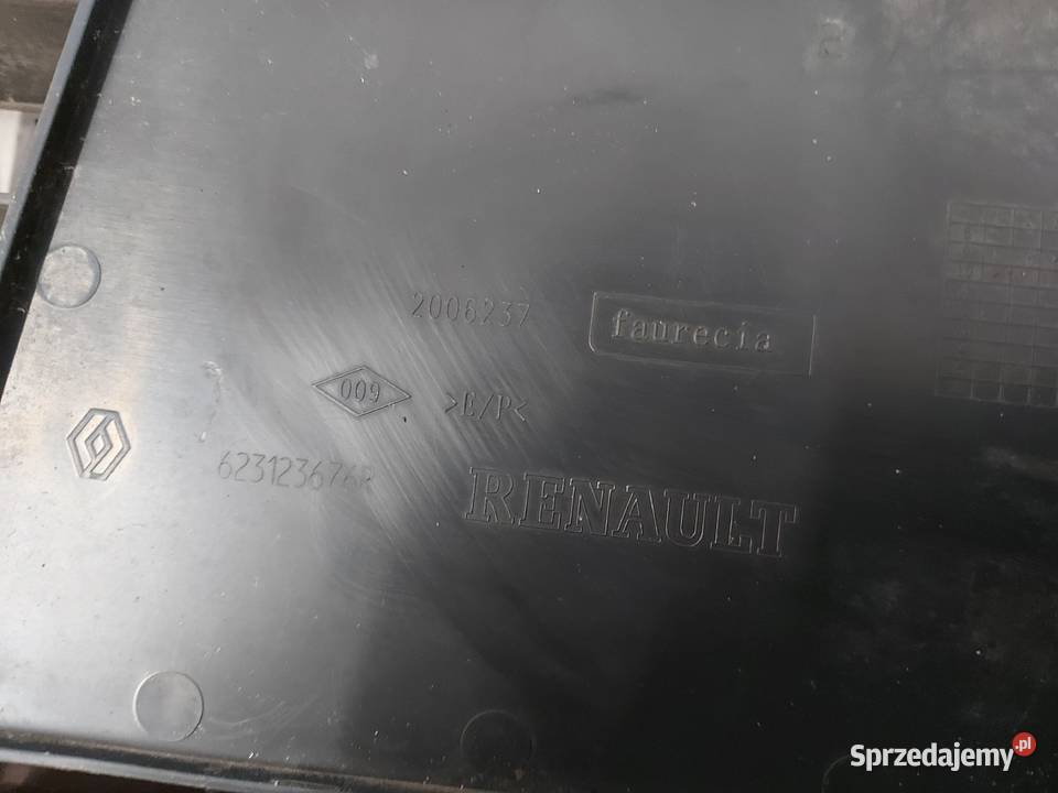 RENAULT CLIO III LIFT 11r zderzak przód Zderzaki świętokrzyskie Kielce