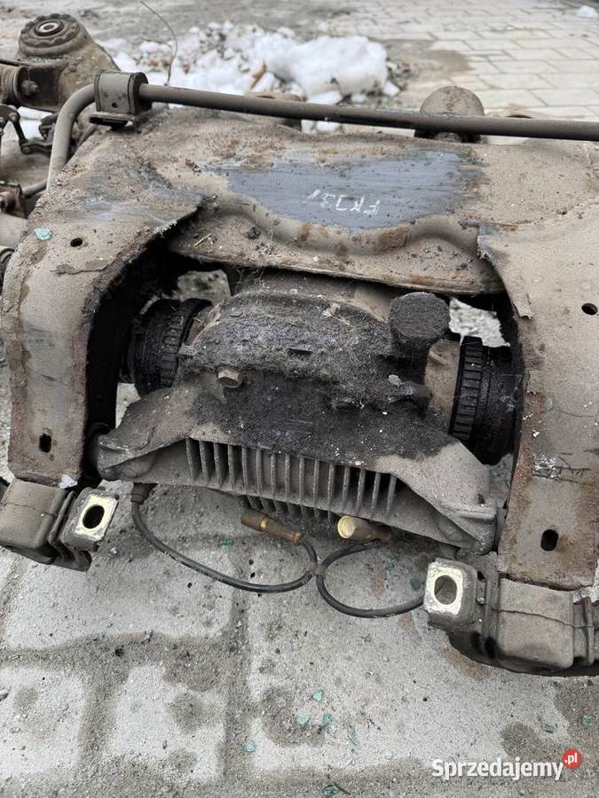 Tylne zawieszenie sanki Omega Wrocław