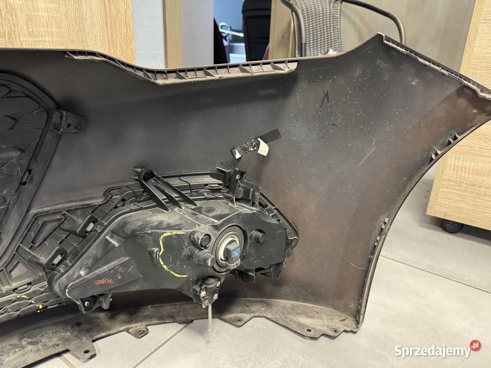 Hyundai i20 II zderzak przód 14