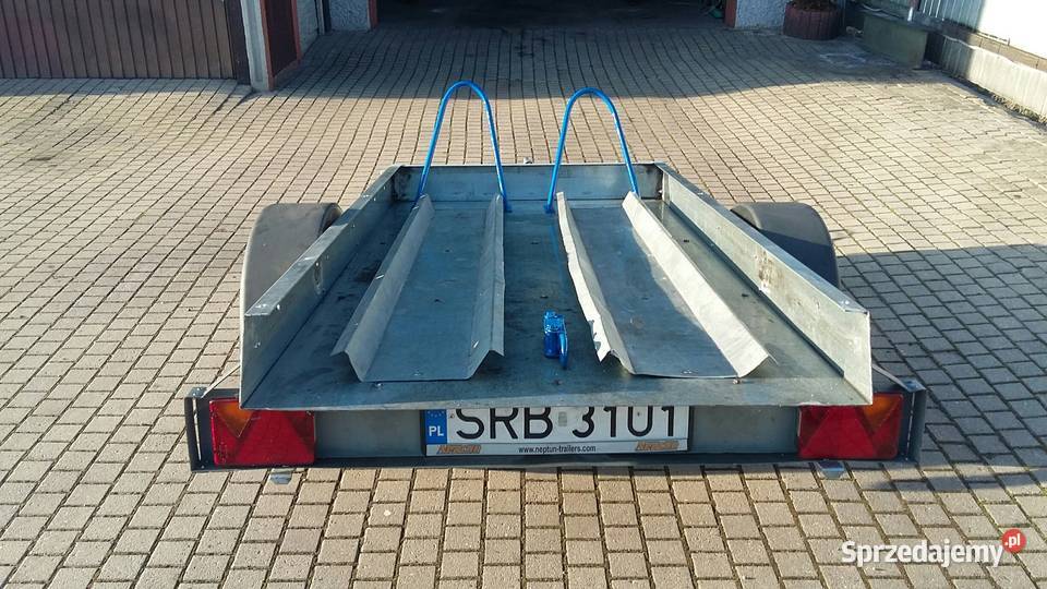 Sprzedam przyczepkę na dwa motory fabrycznie Pozostałe Książenice