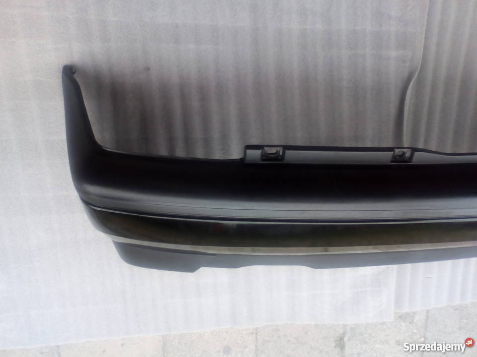 Golf lll tylny zderzak Bukownica