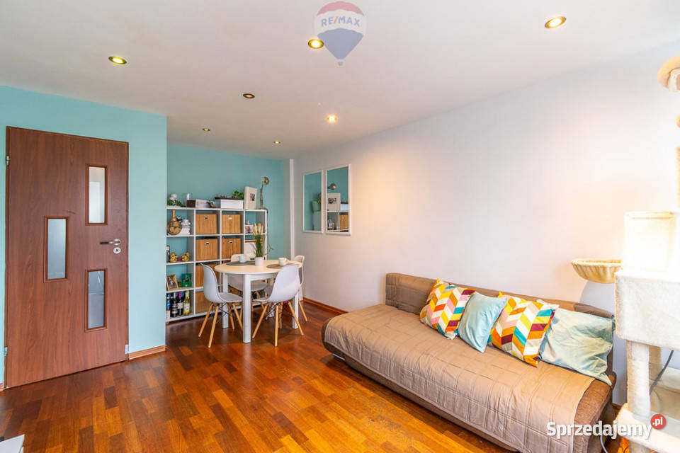 2 pokoje z balkonem 1 piętro Piaski Pabianice Sprzedaż