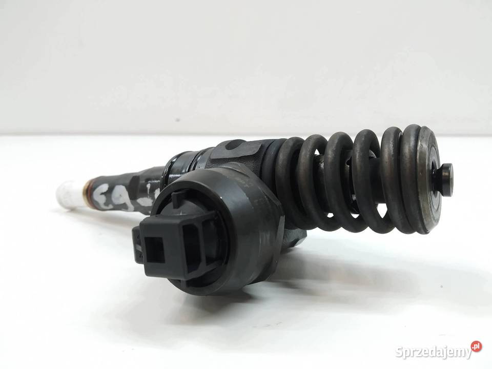 POMPOWTRYSKIWACZ 038130073AR 19 TDI VW osobowe świętokrzyskie sprzedam