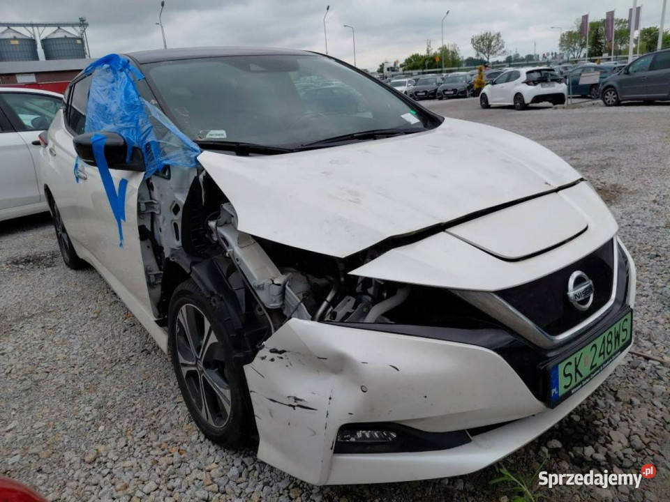 Nissan Leaf pełny VAT Komorniki