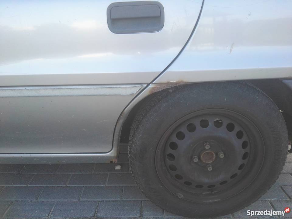 Opel Astra 16 8v długie opłaty autoalarm Iława sprzedam