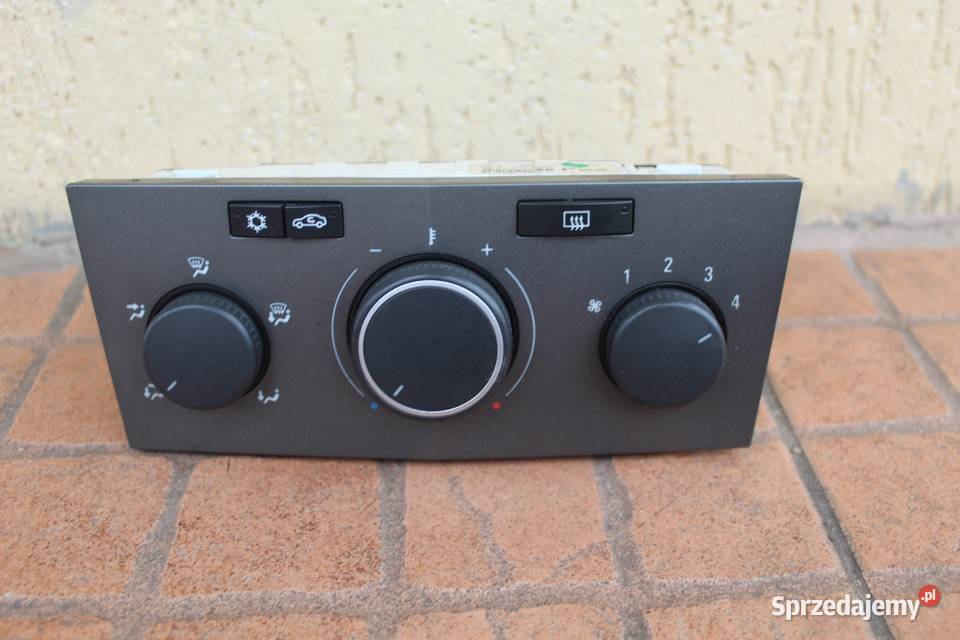 PANEL KLIMATYZACJI OPEL ASTRA H 13201300 osobowe Motoryzacja