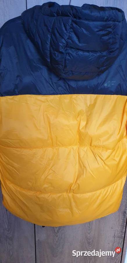 Kurtka zimowa 4F puchowa z wypełnieniem Rozmiar L Kurtki i płaszcze Moda i Styl Rydułtowy