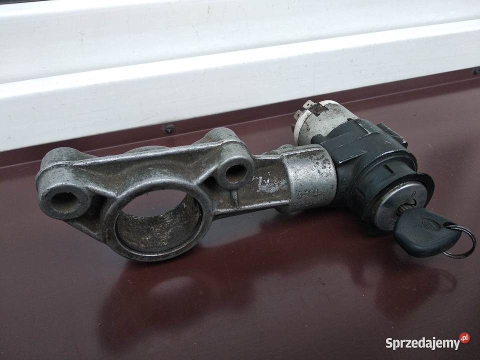 Skoda 105 120 stacyjka kluczyk oryginał Stacyjki i kluczyki łódzkie Sieradz