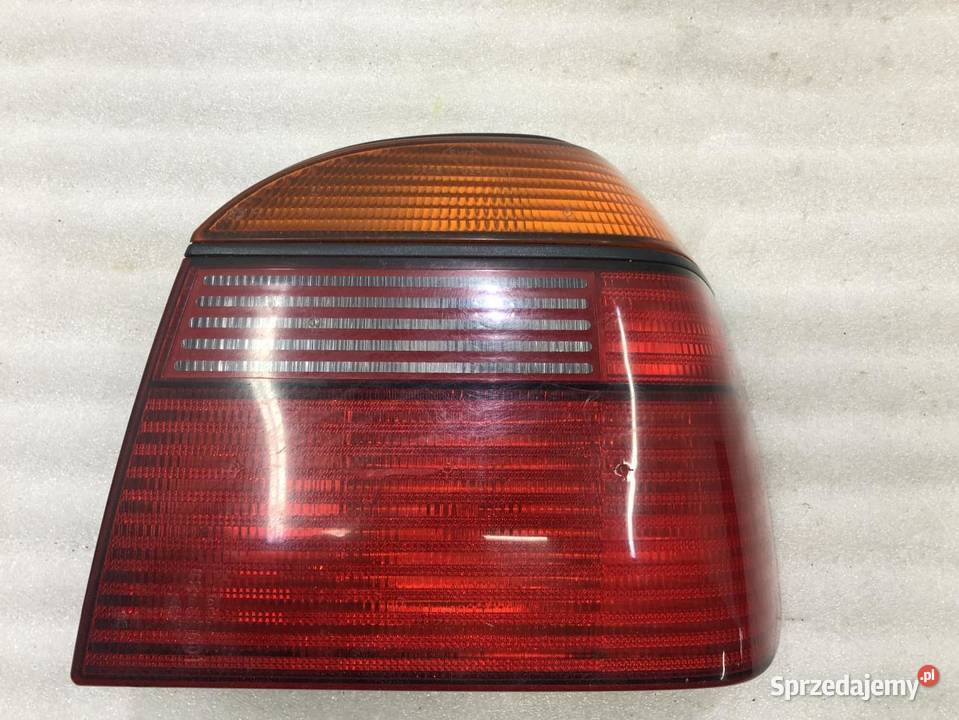 LAMPA PRAWY TYŁ VOLKSWAGEN GOLF III 1H6945257 sprzedam