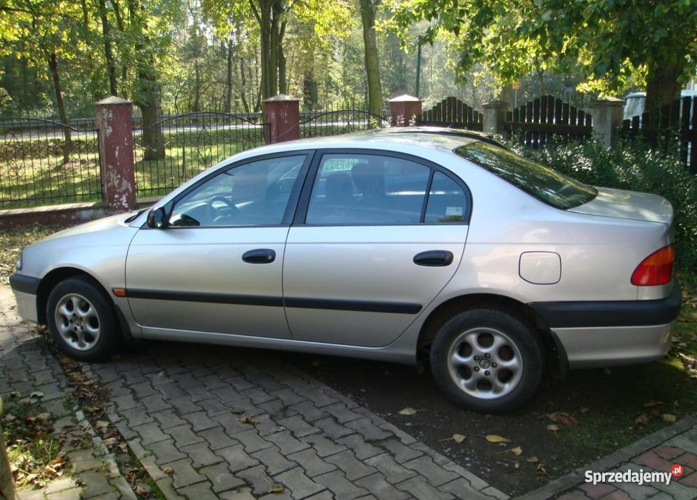 Toyota Avensis do Bytom