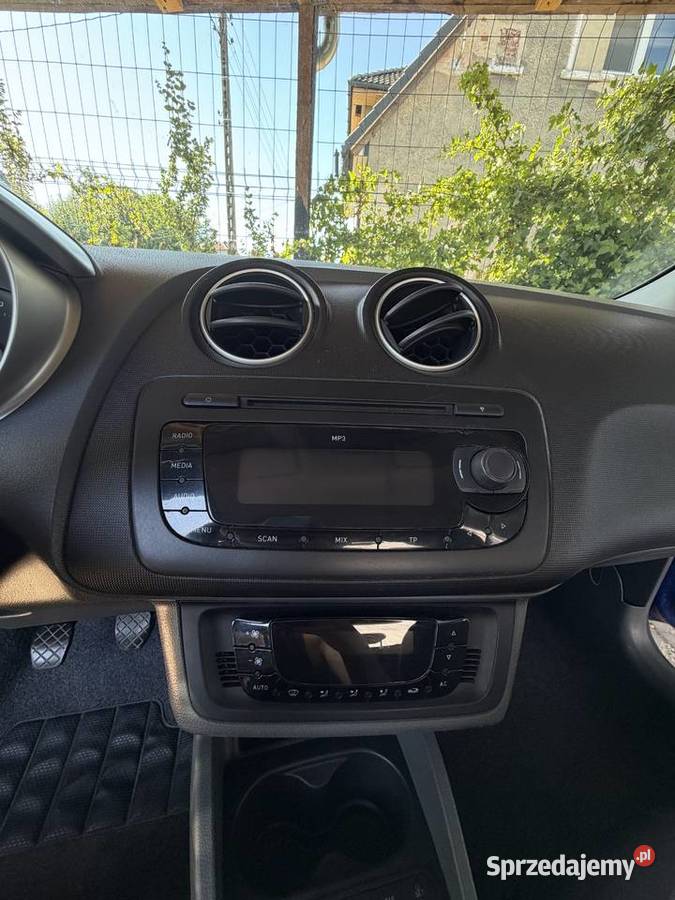 Seat Ibiza 4 6j 2009 gniazdo AUX