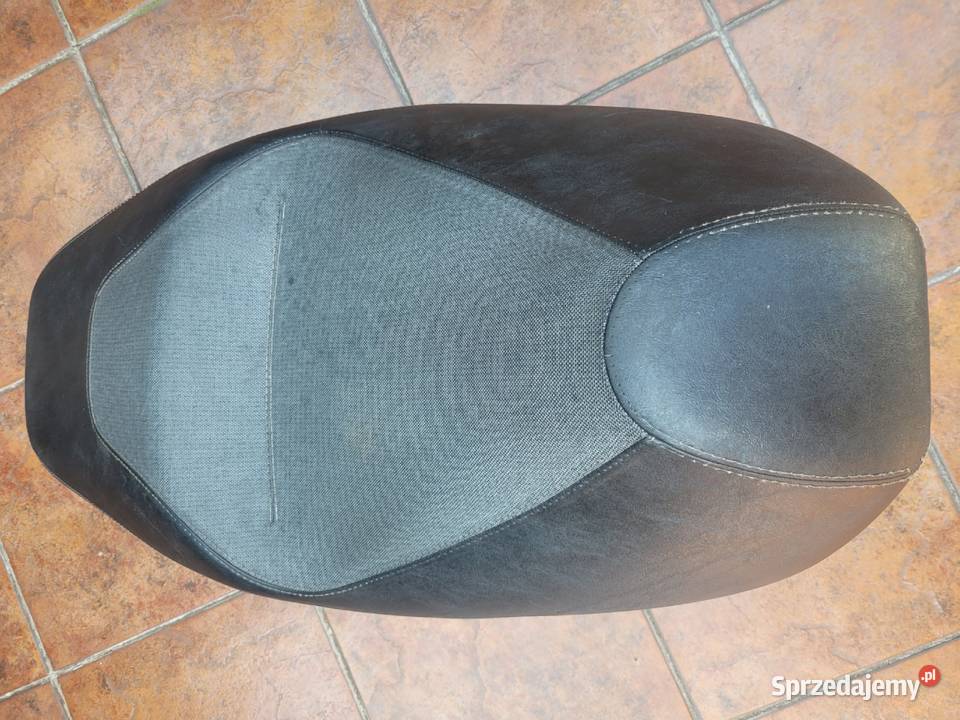 siedzenia nocnik PIAGGIO CARNABY 125200 0711r wielkopolskie Piła