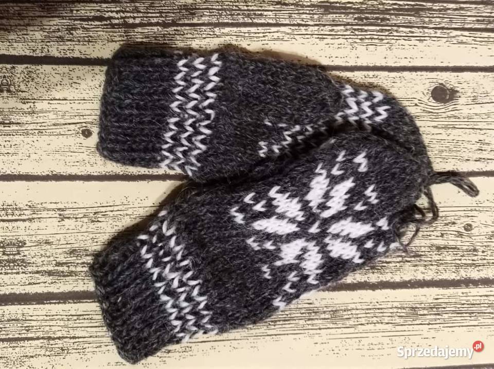 Swetry skarpety czapki rękawiczki wełniane