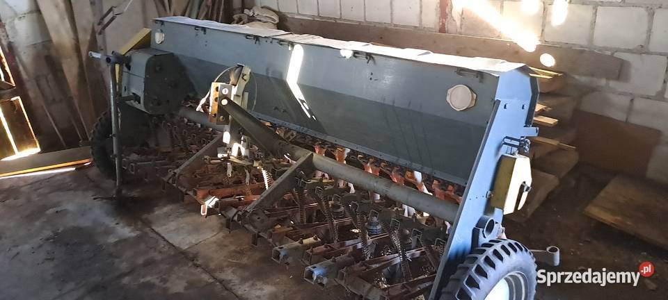 Siewnik Zbożowy Poznaniak S04313Z Agromet 1987r podlaskie Juchnowiec Dolny