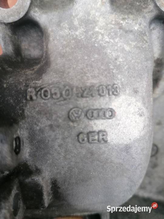 Audi a4 b5 18 ADR Obudowa pompy wody dolnośląskie Jędrzychów