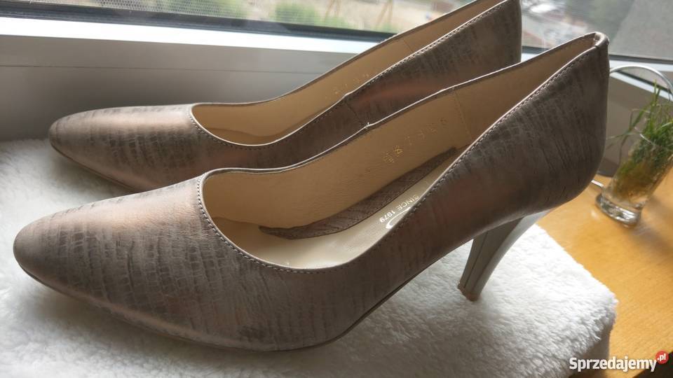 Butyczółenka 38 klasyczne eleganckie naturalna Częstochowa