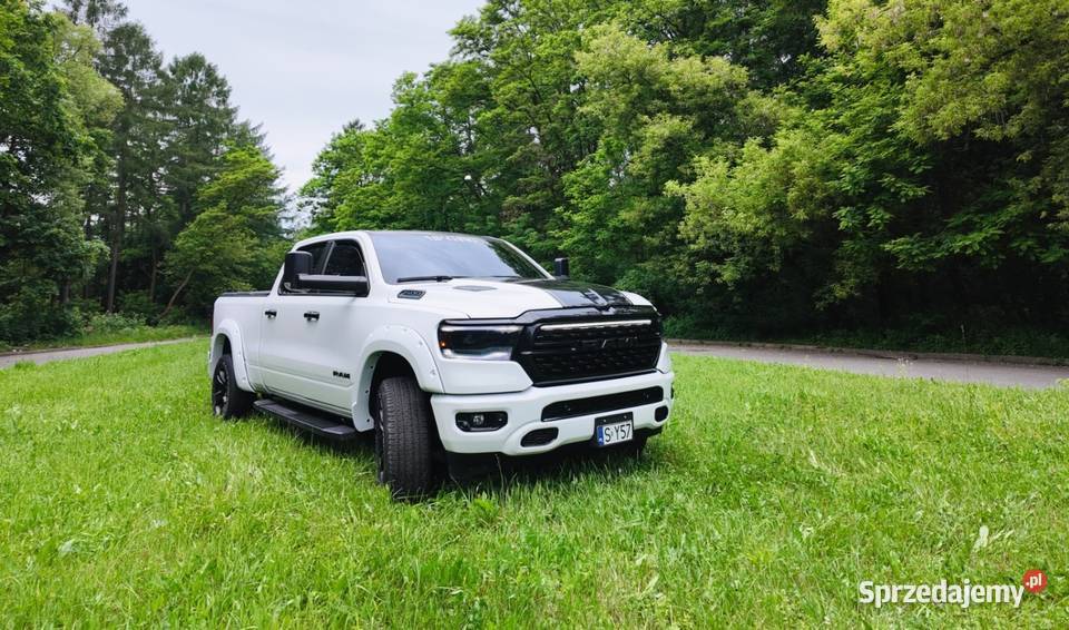 Ram 1500 2023 4x4 57 ETORQUE 401 64 Nowy klimatyzacja RAM Dąbrowa Górnicza sprzedam