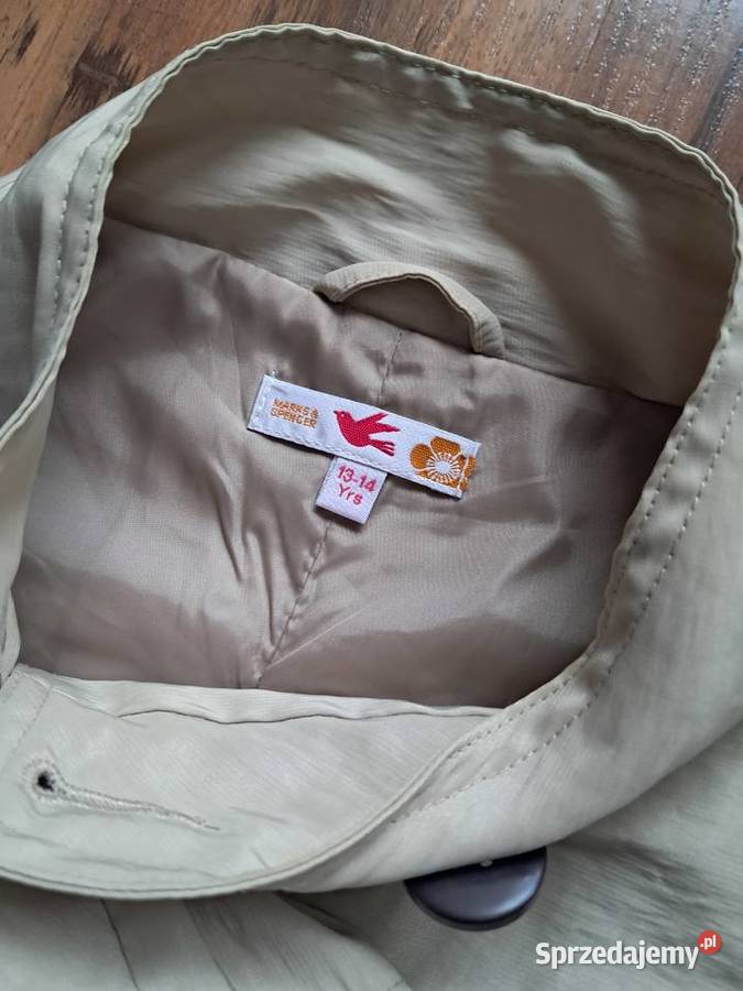 cienka beżowa kurteczkażakiecik marksspencer na Sandomierz