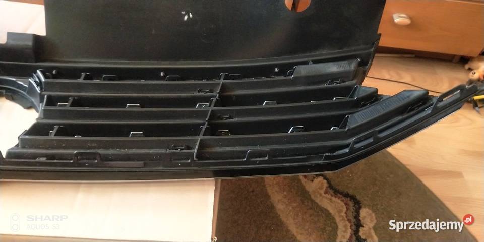 VW Passat B8 atrapa zderzaka przedniego Łódź sprzedam