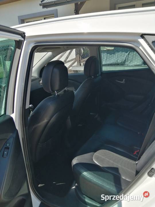 Hyundai ix35 20 CRDI 4X4 nawigacja małopolskie Czernichów