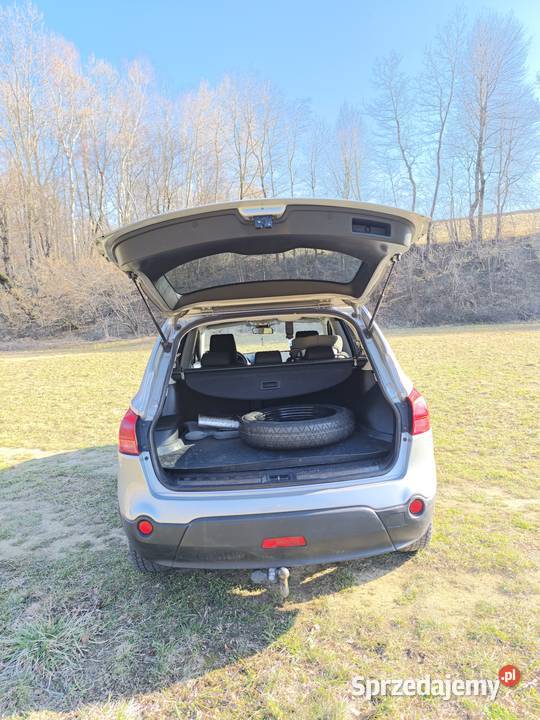 Nissan Qashqai j10 20 141 4x4 LPG 7 osobowy Rok produkcji 2009 Bukowsko sprzedam