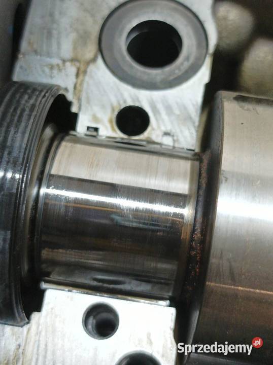 GŁOWICA KOMPLETNA 038103373R 19 TDI VW