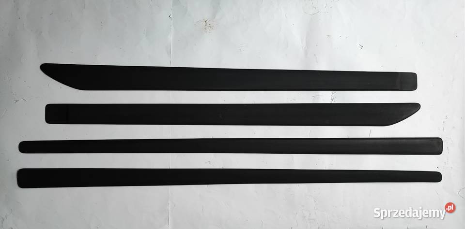 Listwa drzwi Suzuki Liana listwa boczna ozdobna Listwy i nakładki Lipno