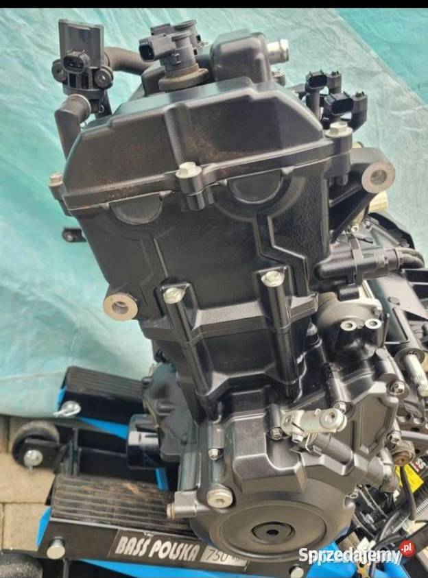 SUZUKI GSX8R GSX 8 R 2023 OEM SILNIK KOMPLETNY Nowy Tomyśl