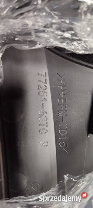 SUZUKI SCROSS SX4 LISTWA BŁOTNIKA PRAWY TYŁ