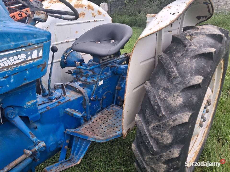 Ford 3000 Konary