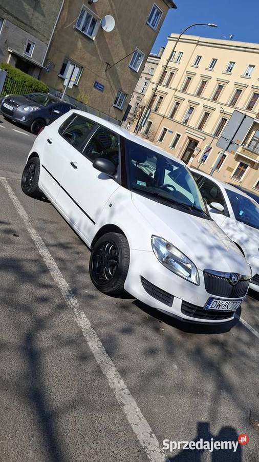 Skoda fabia 14 mpi 16v lpg gaz 2013 manualna Świdnica sprzedam