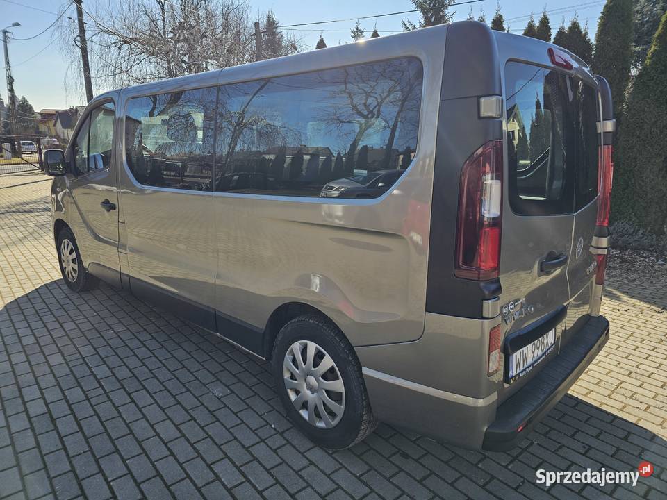 Opel Vivaro B 2016 9 osób Salon Polska manualna Bielsk