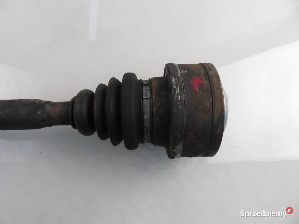 PÓŁOŚ LEWA PRZEDNIA FIAT STILO 19 JTD 16V