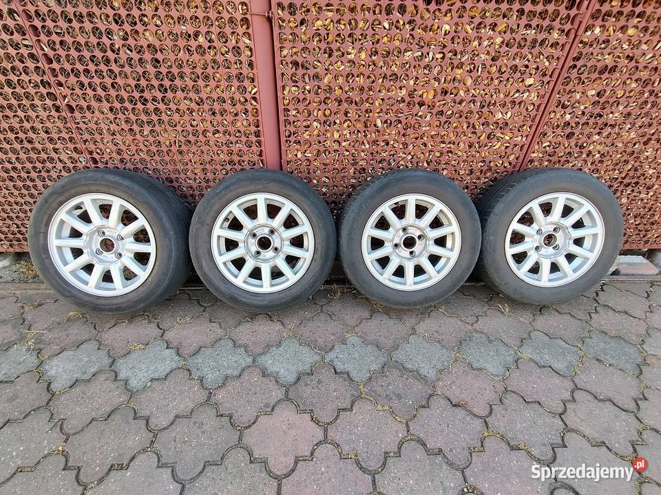 Audi 80 B4 Felgi aluminiowe Speedline 4x108 7x15 Dębica