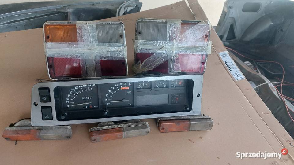 Fiat 132 lampy tylne Sieradz sprzedam