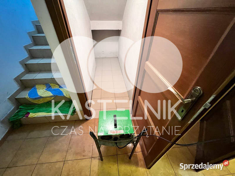 Sprzątanie zalaniach usuwanie szkód Reda