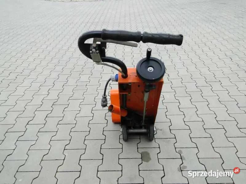 Frezarka do betonu wylewek posadzek cykliniarka Frezarki Łętownia