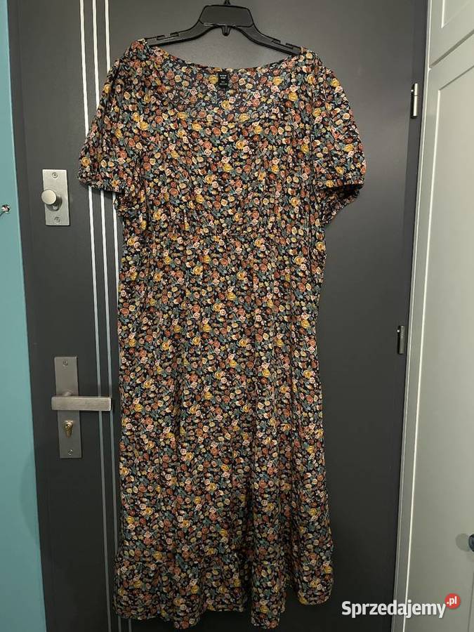 Shein Curve sukienka modny wzór kwiaty floral Choszczno