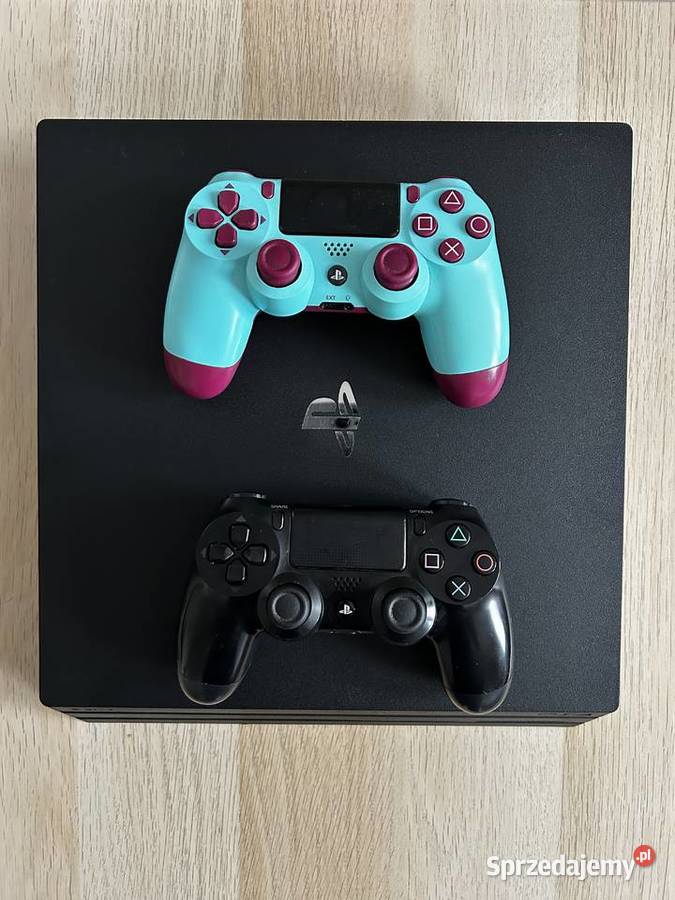 PlayStation 4 pro 1 TB 2 pady 7 gier Kalisz