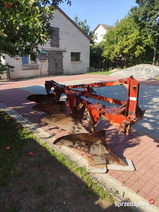 Pług 4 x40 unia tur 97 r nieuszkodzony Iłża