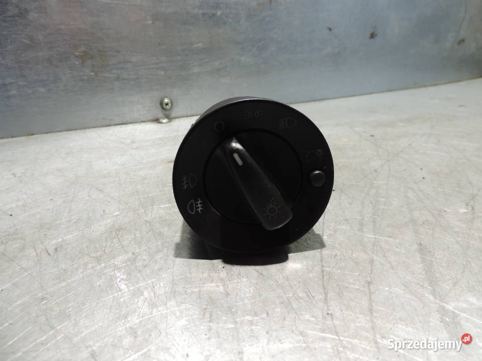 WŁĄCZNIK ŚWIATEŁ 1U0941531A Octavia 1 Panele sterowania, przełączniki małopolskie Nowy Sącz