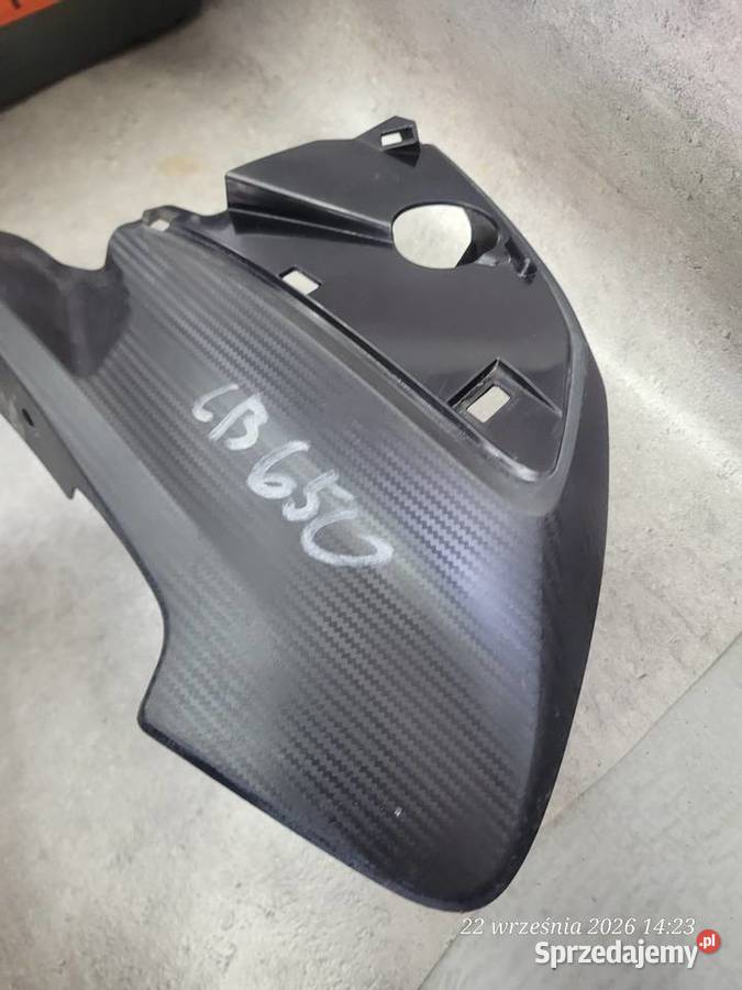 HONDA CB 650 F CB650F RC75 1417 OEM WYPEŁNIENIE Nowy Tomyśl