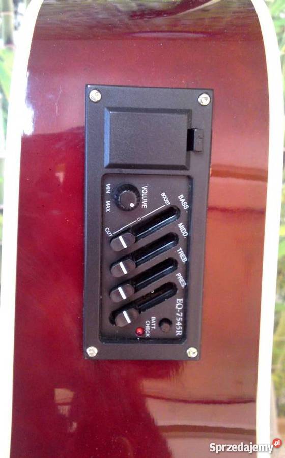 Nowa gitara elektroakustyczna Morrison
