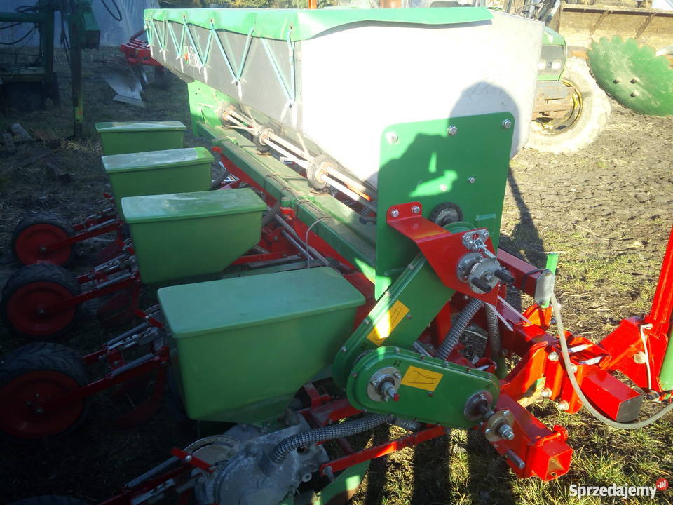 Siewnik do kukurydzy omega Delta k4 Drwalew