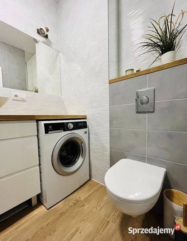 3p 65m Polanowickiej BALKONKOMÓRKAGARAŻ Wrocław apartamentowiec