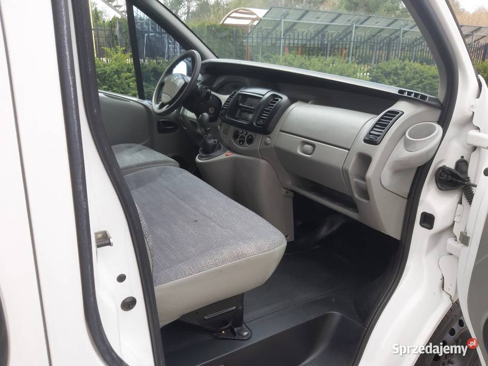 Renault trafik 2007r 250 Końskie