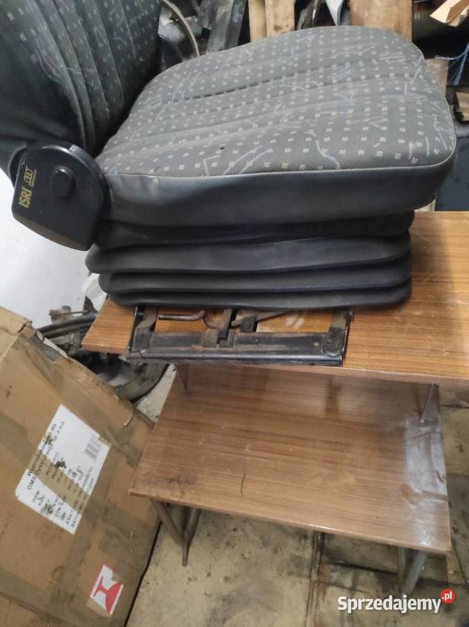 Mercedes 410 kaczka fotele siedzenia komplet Fotele i kanapy śląskie Siemianowice Śląskie sprzedam