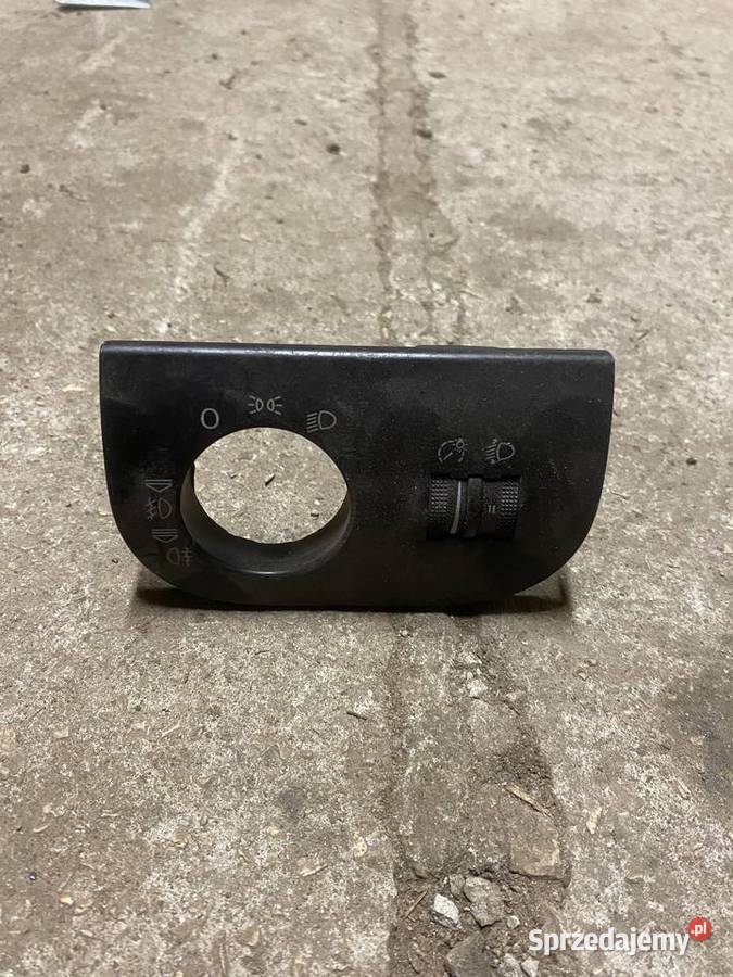 Obudowa włącznika świateł Audi a3 8l świętokrzyskie