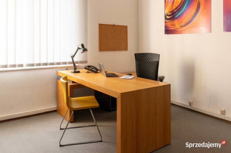zestaw fornirowanych mebli biurowych dębowe Węgrzce Wielkie